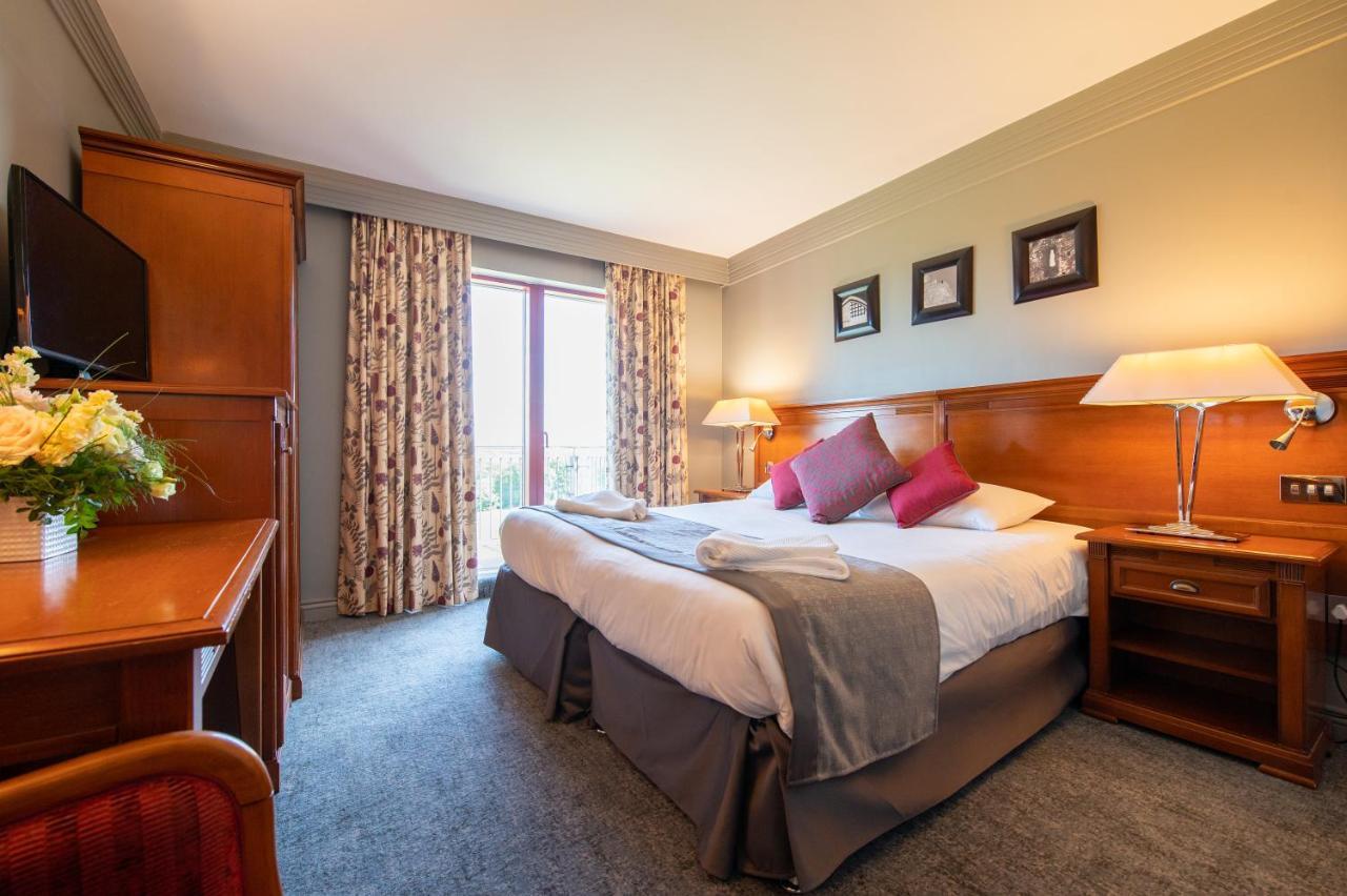 Bryn Meadows Golf, Hotel & Spa Blackwood  Ngoại thất bức ảnh