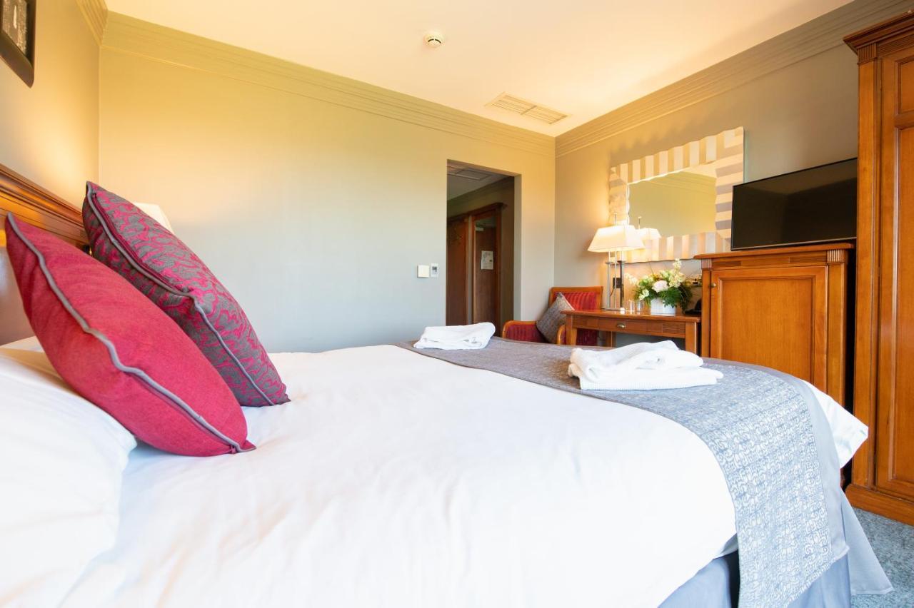 Bryn Meadows Golf, Hotel & Spa Blackwood  Ngoại thất bức ảnh