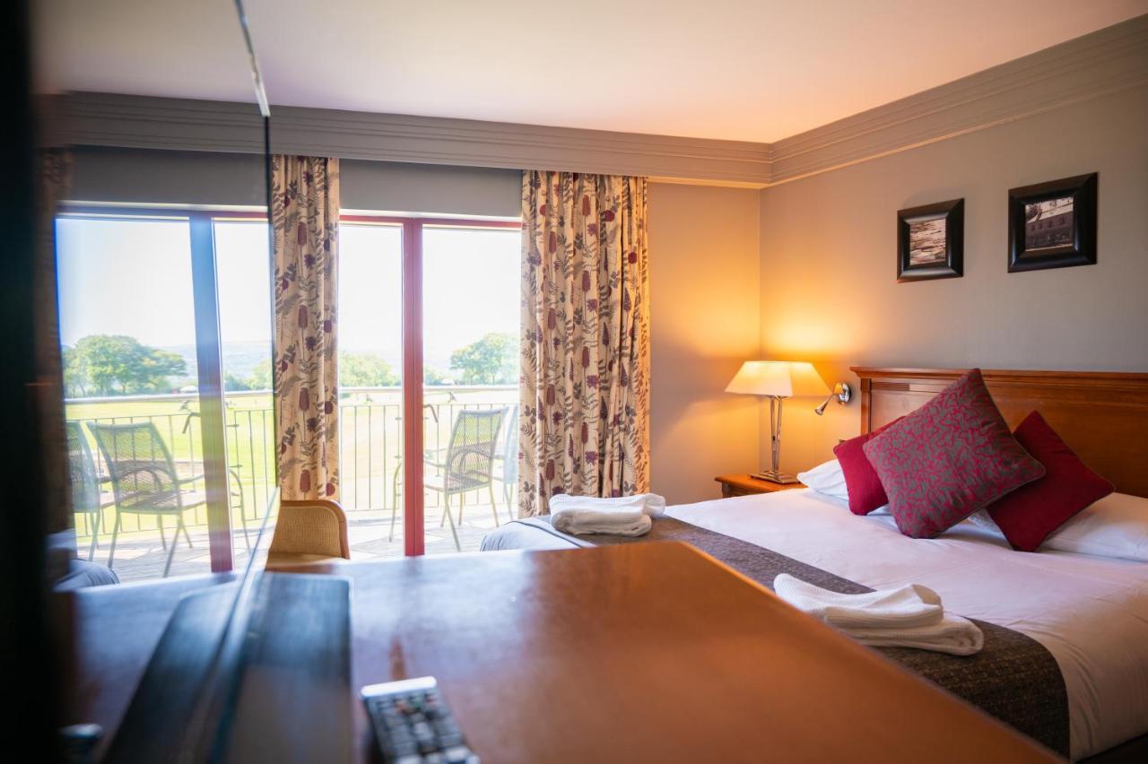 Bryn Meadows Golf, Hotel & Spa Blackwood  Ngoại thất bức ảnh