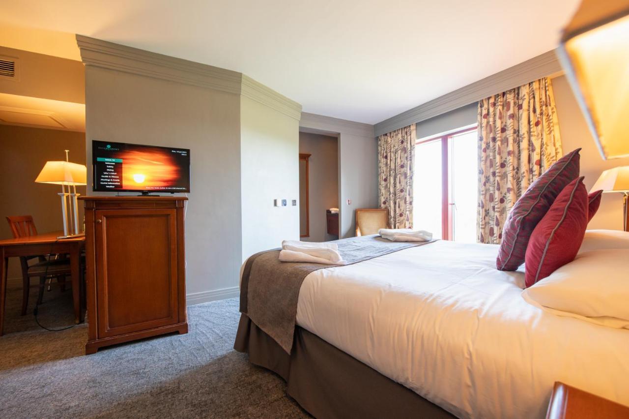 Bryn Meadows Golf, Hotel & Spa Blackwood  Ngoại thất bức ảnh